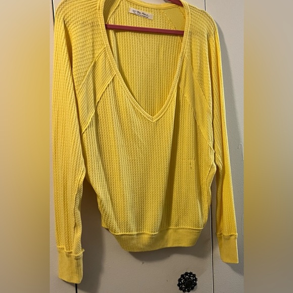 We The Free Tops - WE THE FREE YELLOW TOP (SMALL)
